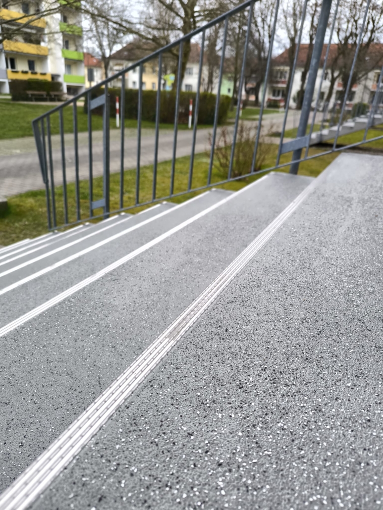 Treppen Eingangsbereich Böhlen